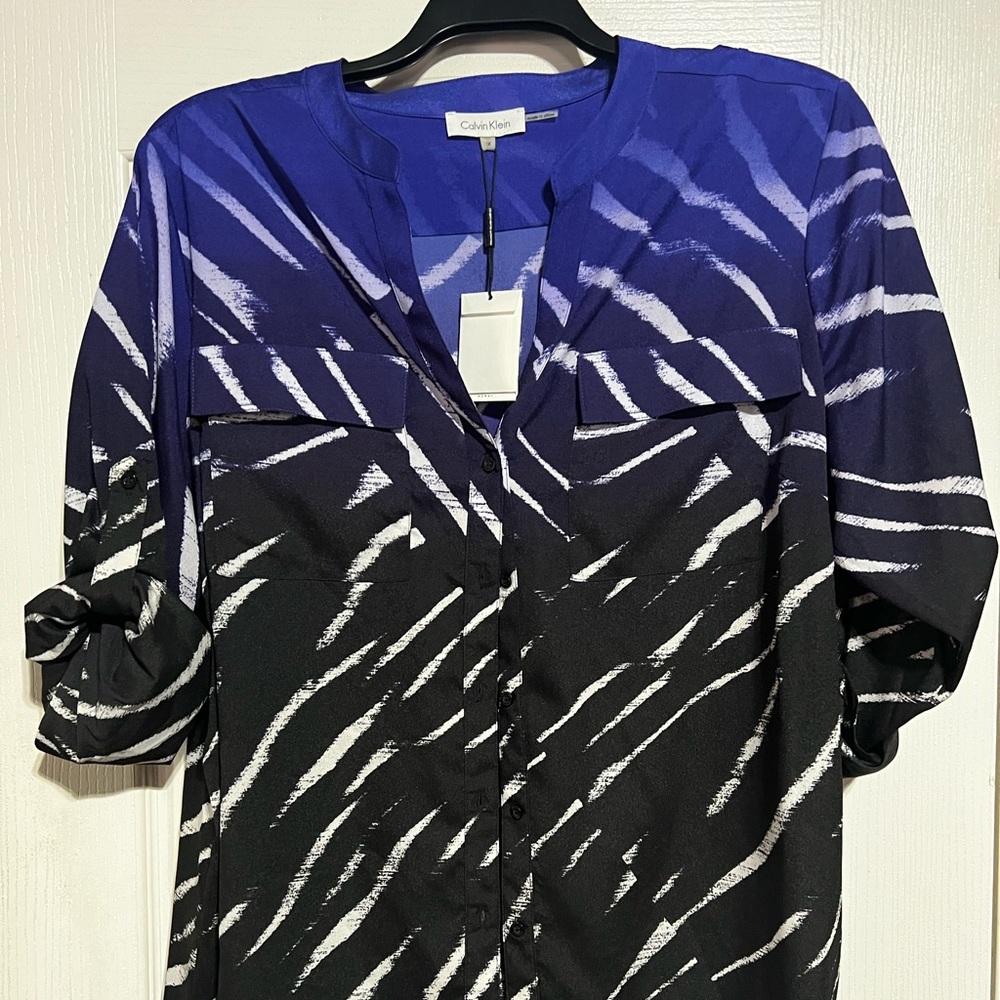 NWT Calvin Klein Womens 1X Button down Purple print blouse